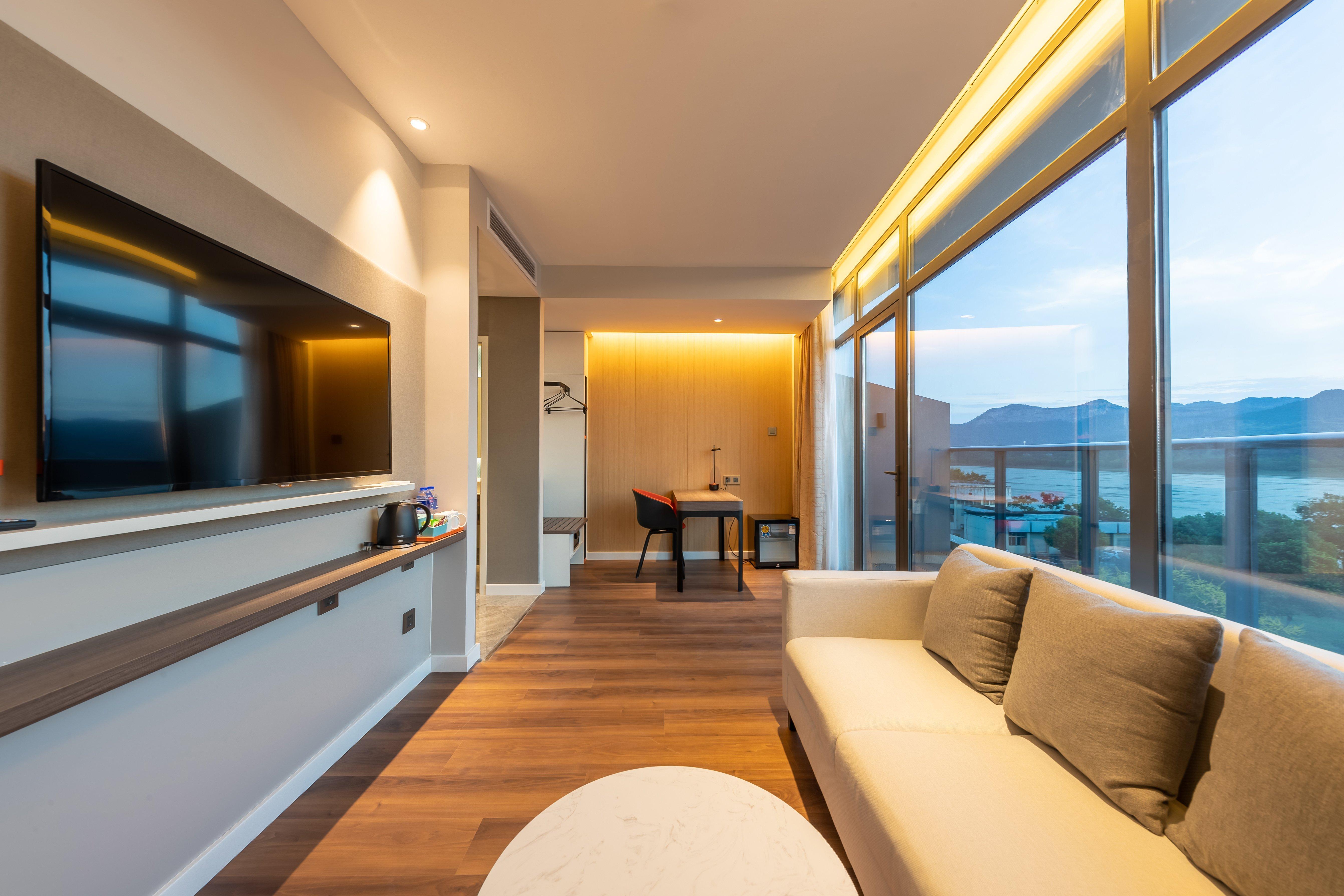 Holiday Inn Express Yichang Riverside By Ihg Εξωτερικό φωτογραφία