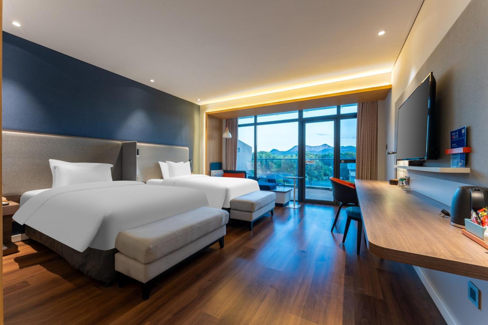 Holiday Inn Express Yichang Riverside By Ihg Εξωτερικό φωτογραφία