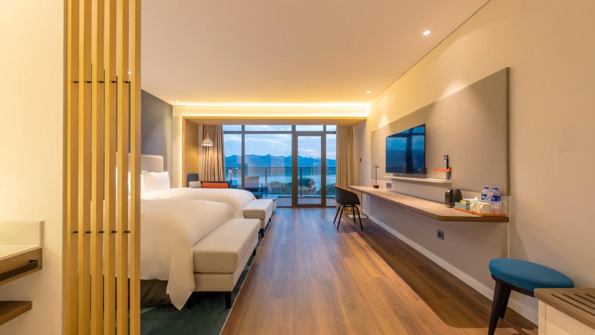 Holiday Inn Express Yichang Riverside By Ihg Εξωτερικό φωτογραφία